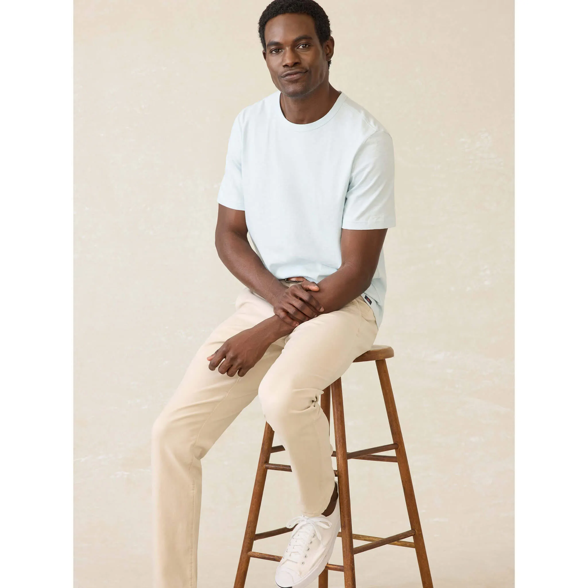 Faherty Sunwashed Pocket T-Shirt - Sky