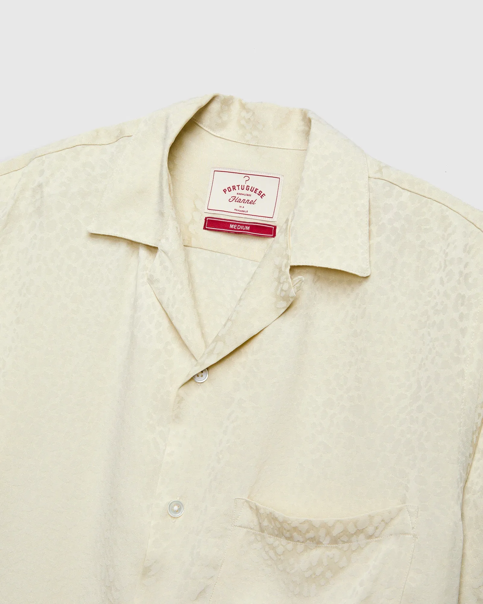Finger Print Button-Up Shirt in White