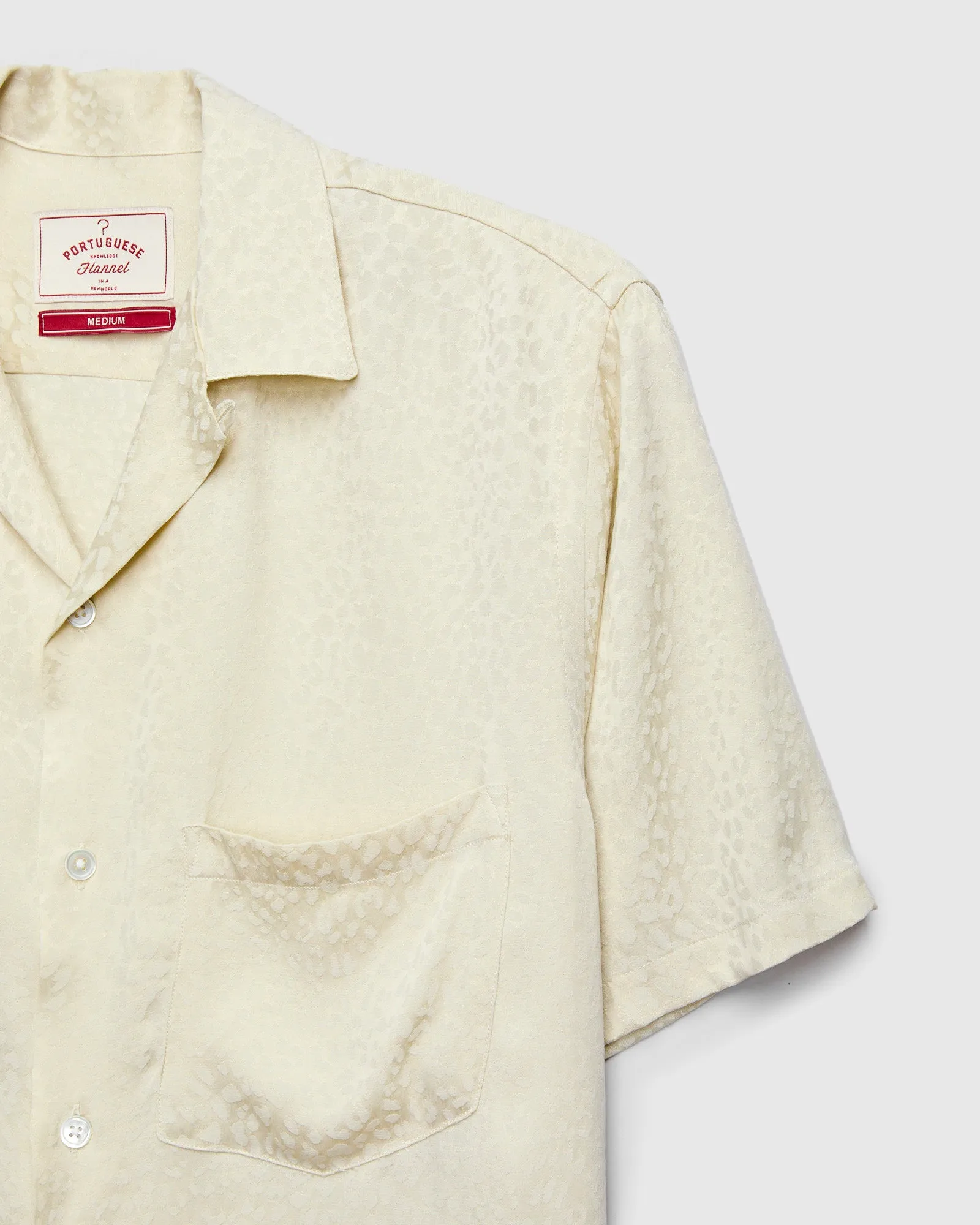 Finger Print Button-Up Shirt in White
