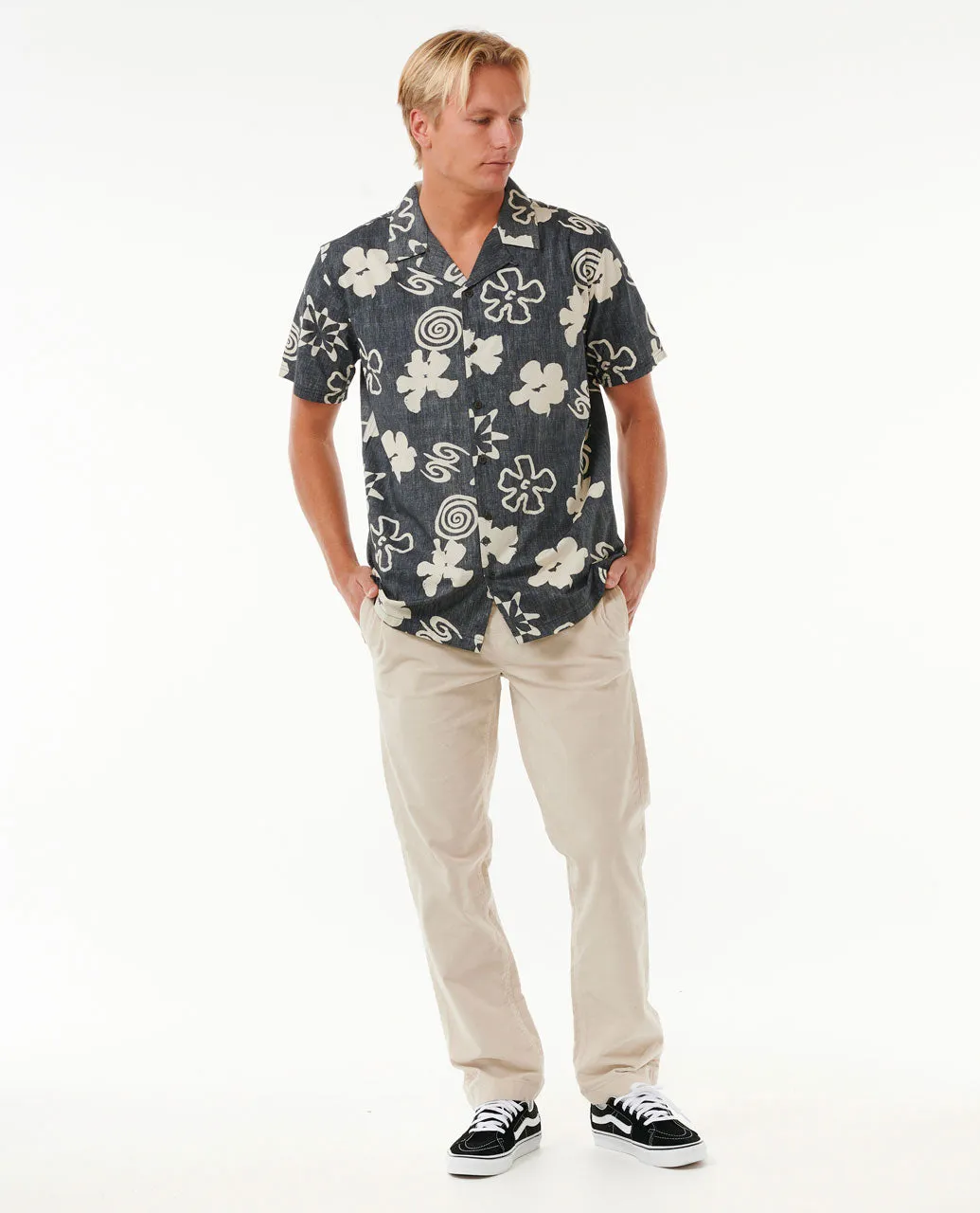 Saltwater Culture Short Sleeve Shirt - Black