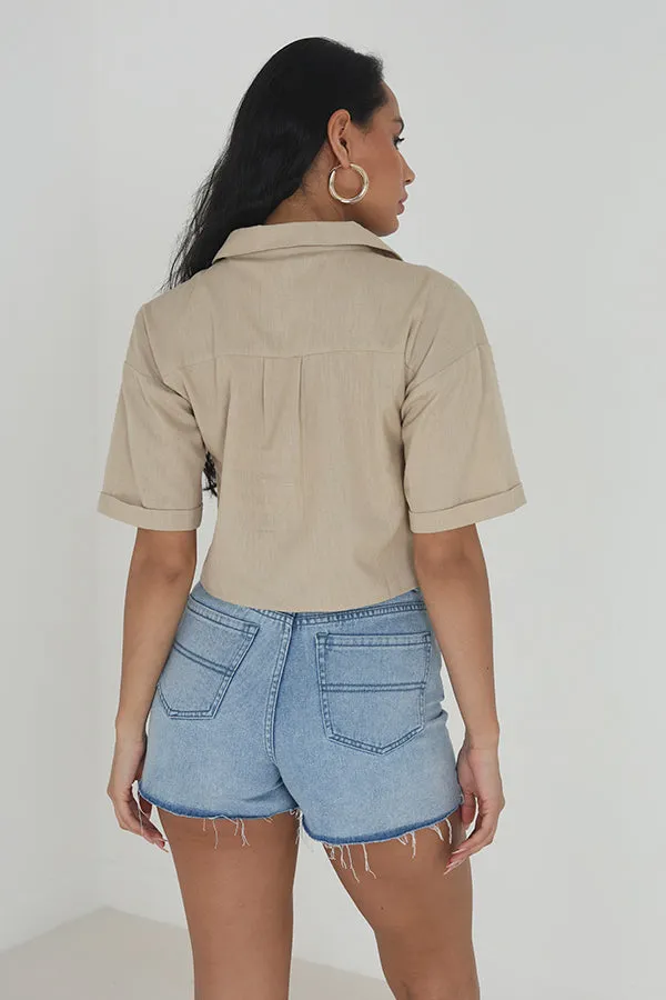 SAND SHORT SLEEVE CROPPED PATCH POCKET SHIRT