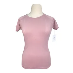Short Sleeve Seamless Athletic Tee in Mauve - Women's Large