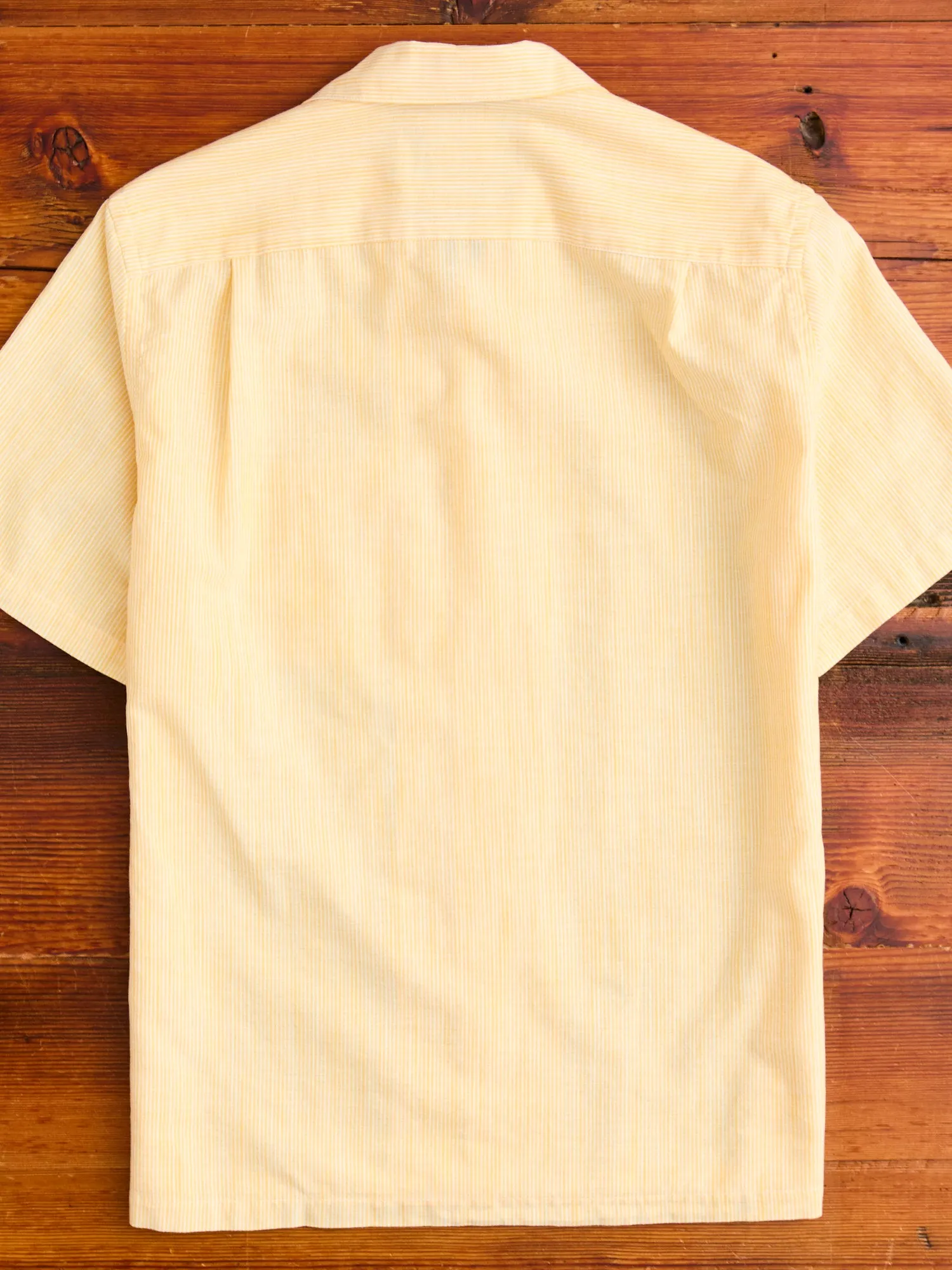 Summer Blend Button-Up Shirt in Yellow